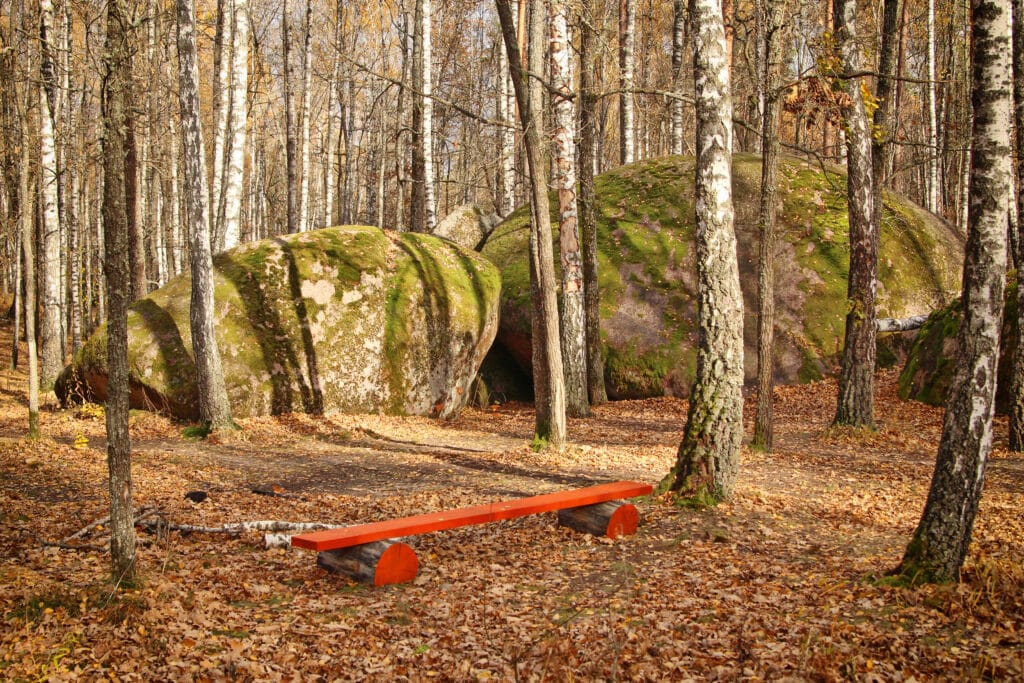 Кам'яне село